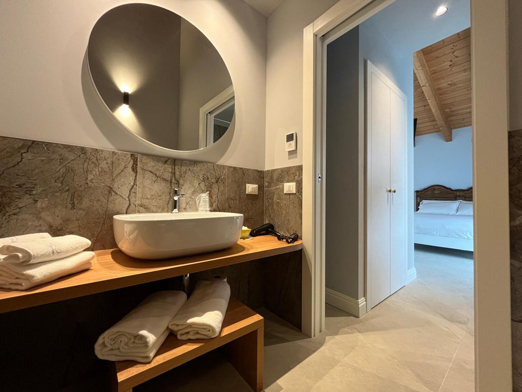 Agriturismo La Rondinella Lazise Ngoại thất bức ảnh